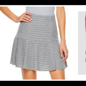 Juicy Couture Shadow striped Flounce skirt size XS